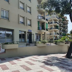 Faro Solo Mujeres , Platja d'Aro (Playa de Aro) España