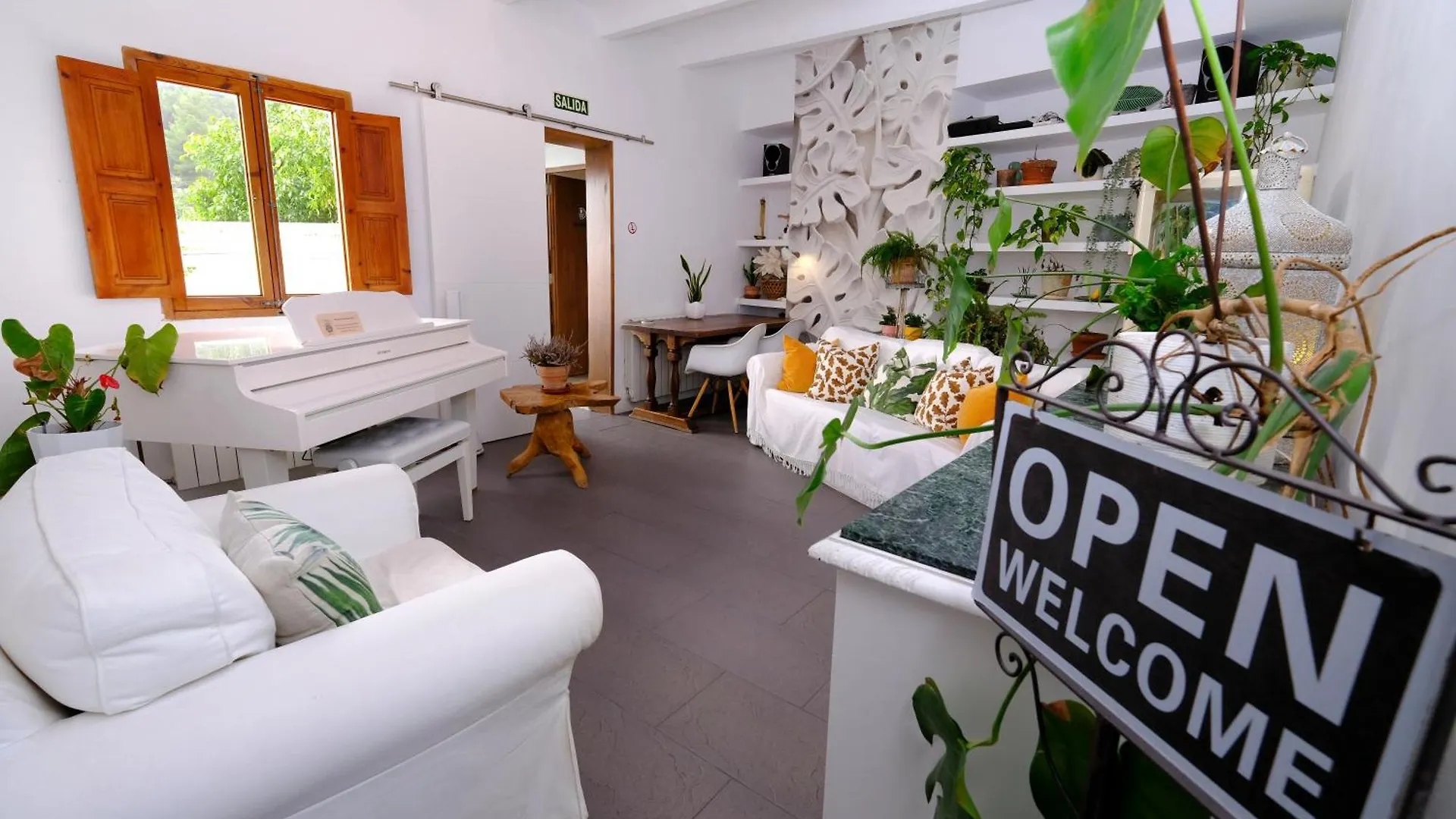 Casa Caimari Guest House, For Mountain Lovers! 0*,  Spain