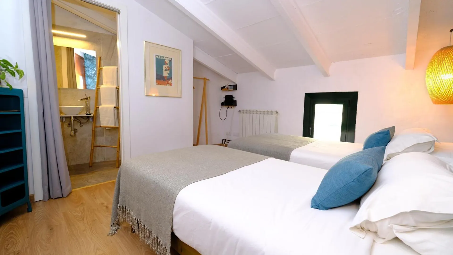 Casa Caimari Guest House, For Mountain Lovers! 0*,  Spain
