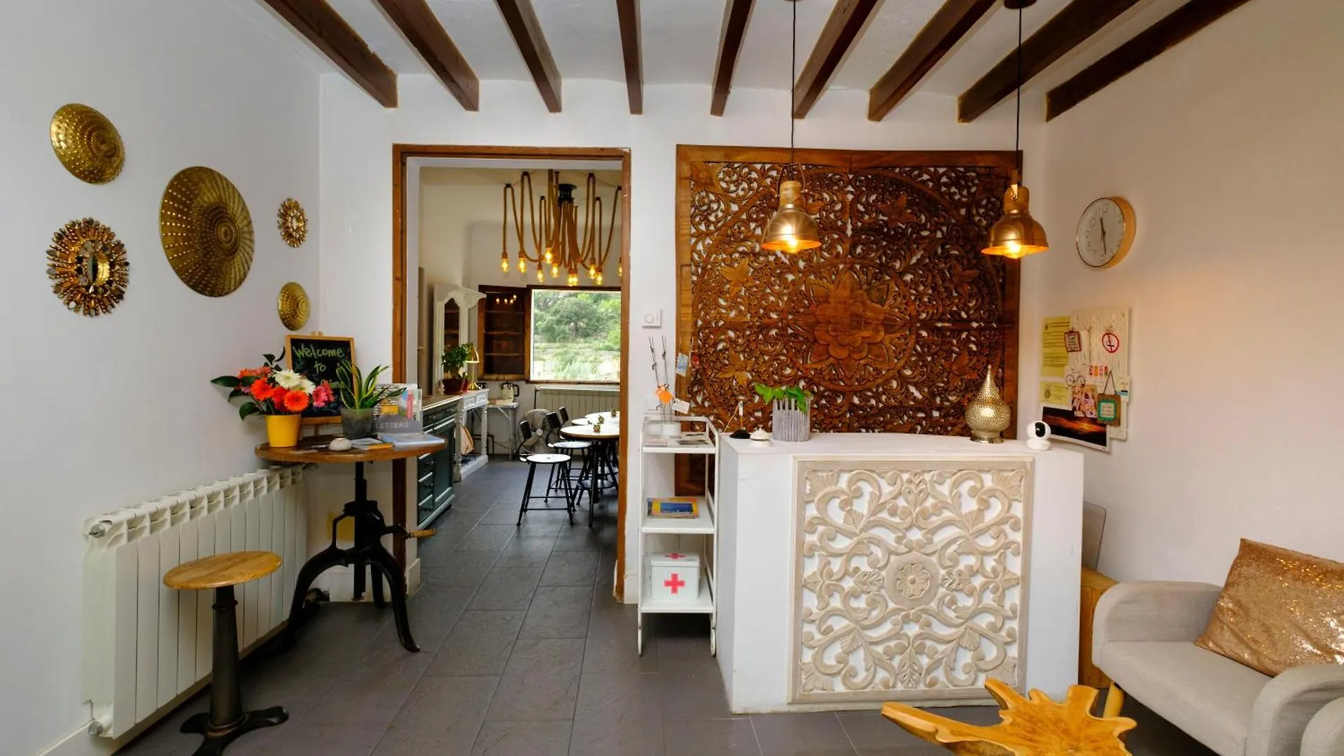 Bed & Breakfast Casa Caimari Guest House, For Mountain Lovers! Spain